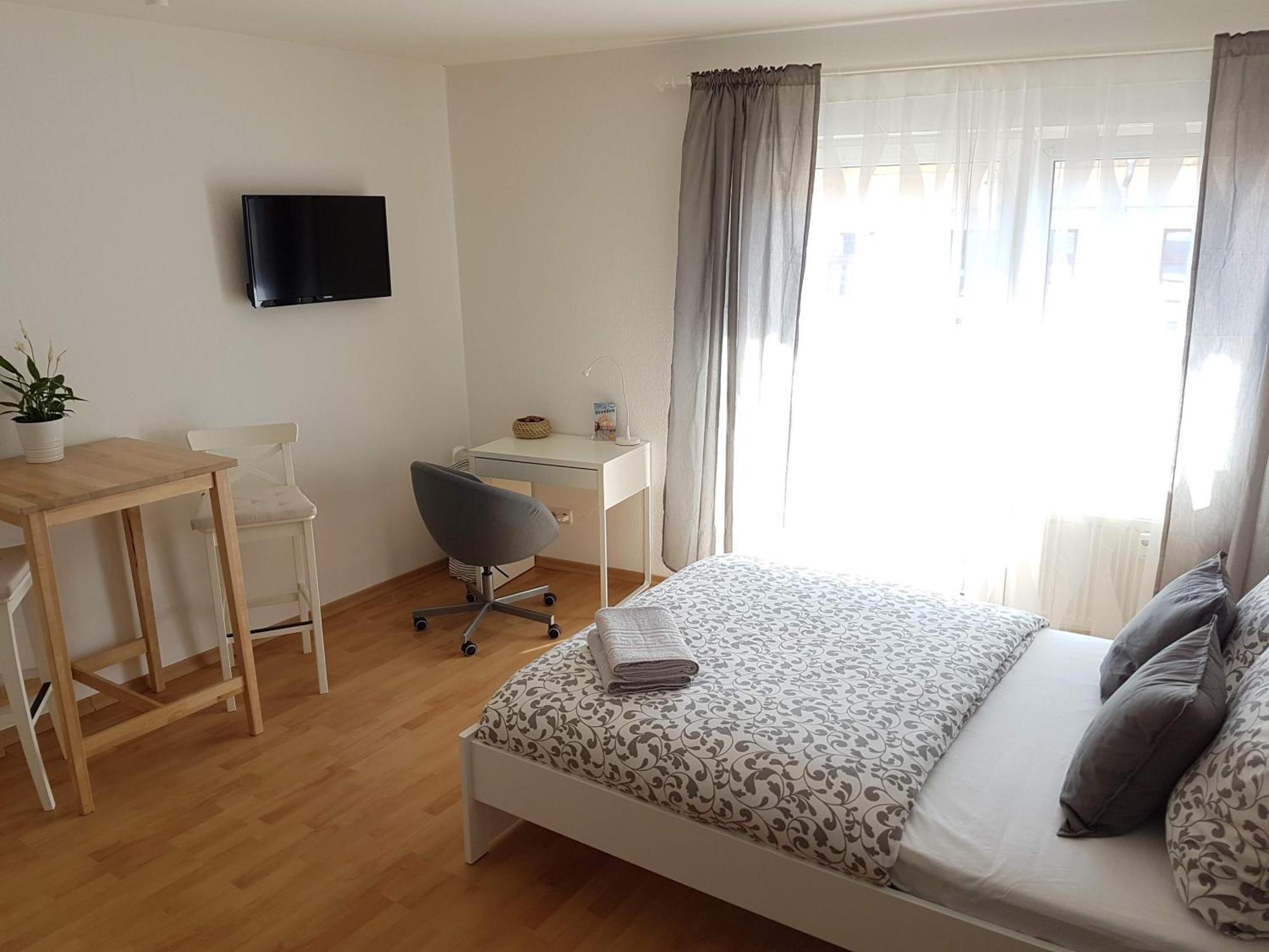 Studio Dresden Neustadt & Parking Екстериор снимка